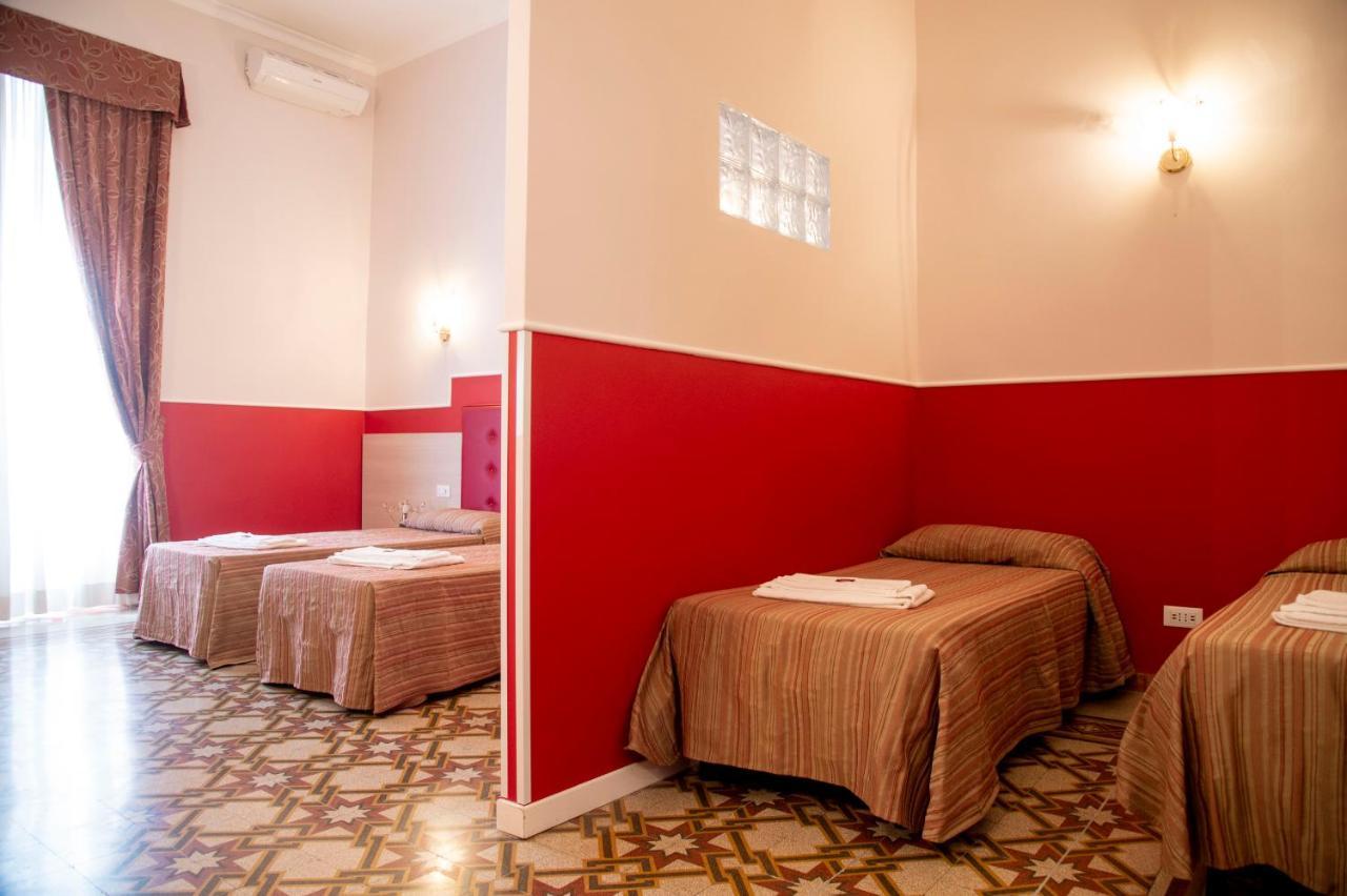 Domus Napoleone Hotel Rome Bagian luar foto