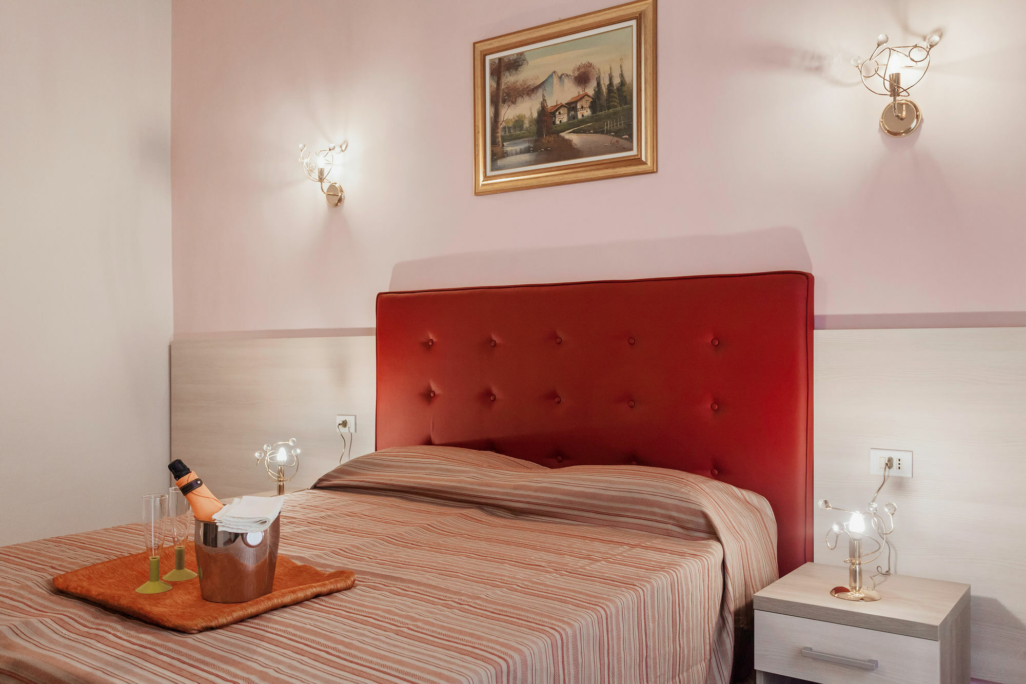 Domus Napoleone Hotel Rome Bagian luar foto