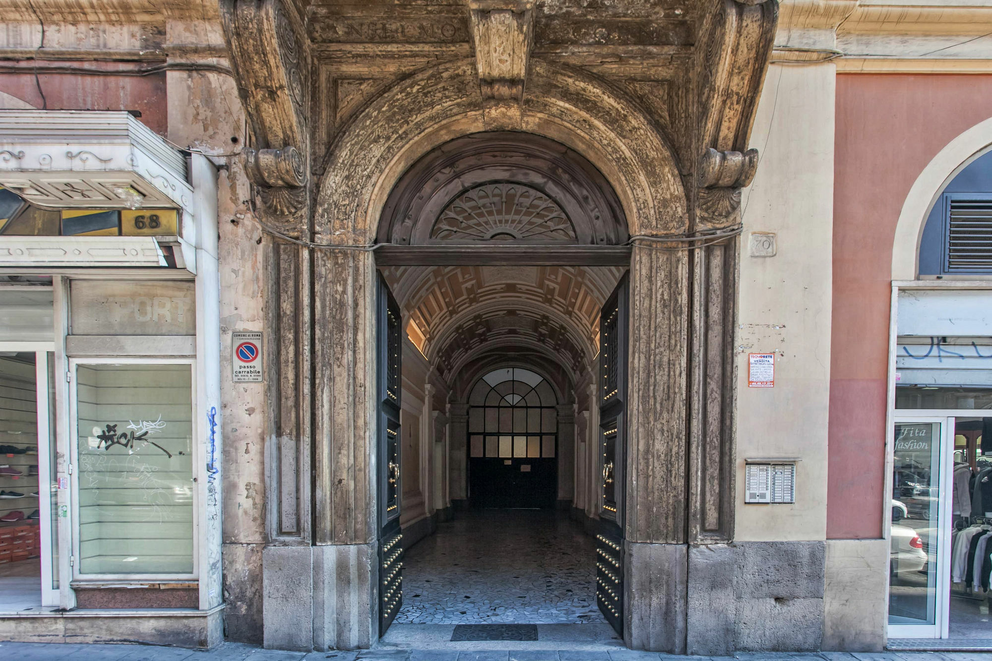 Domus Napoleone Hotel Rome Bagian luar foto
